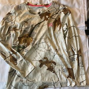 RealTree Shirt Womens Large Hot Pink Accent